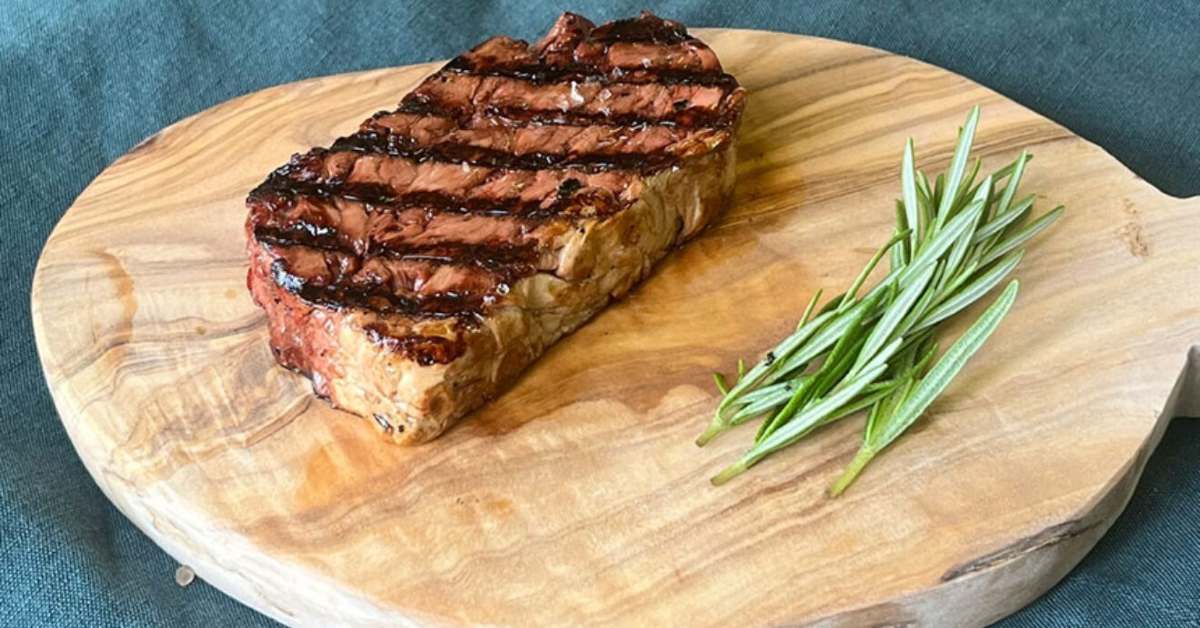 British company Adamo Foods receives 2.3 million euros to develop sustainable mushroom-based steak alternatives